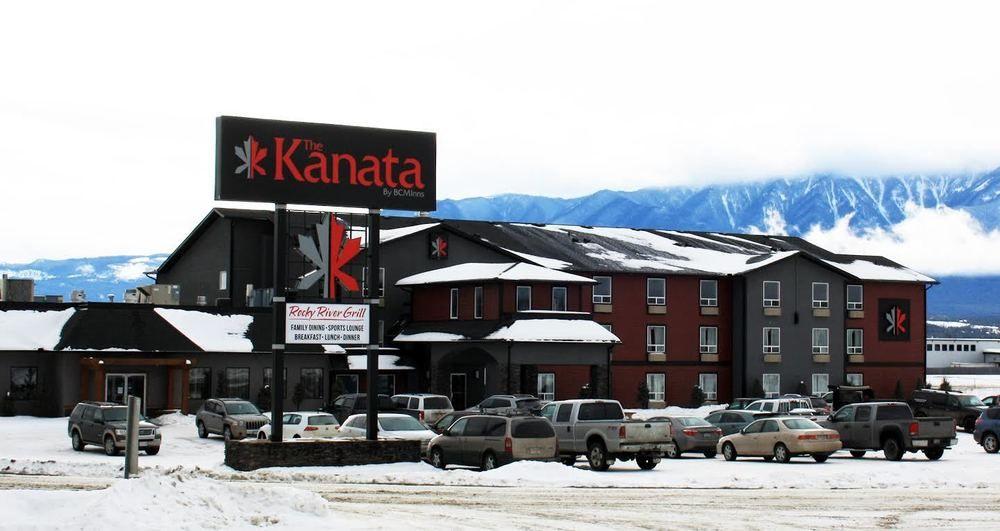 The Kanata Inns Invermere Εξωτερικό φωτογραφία