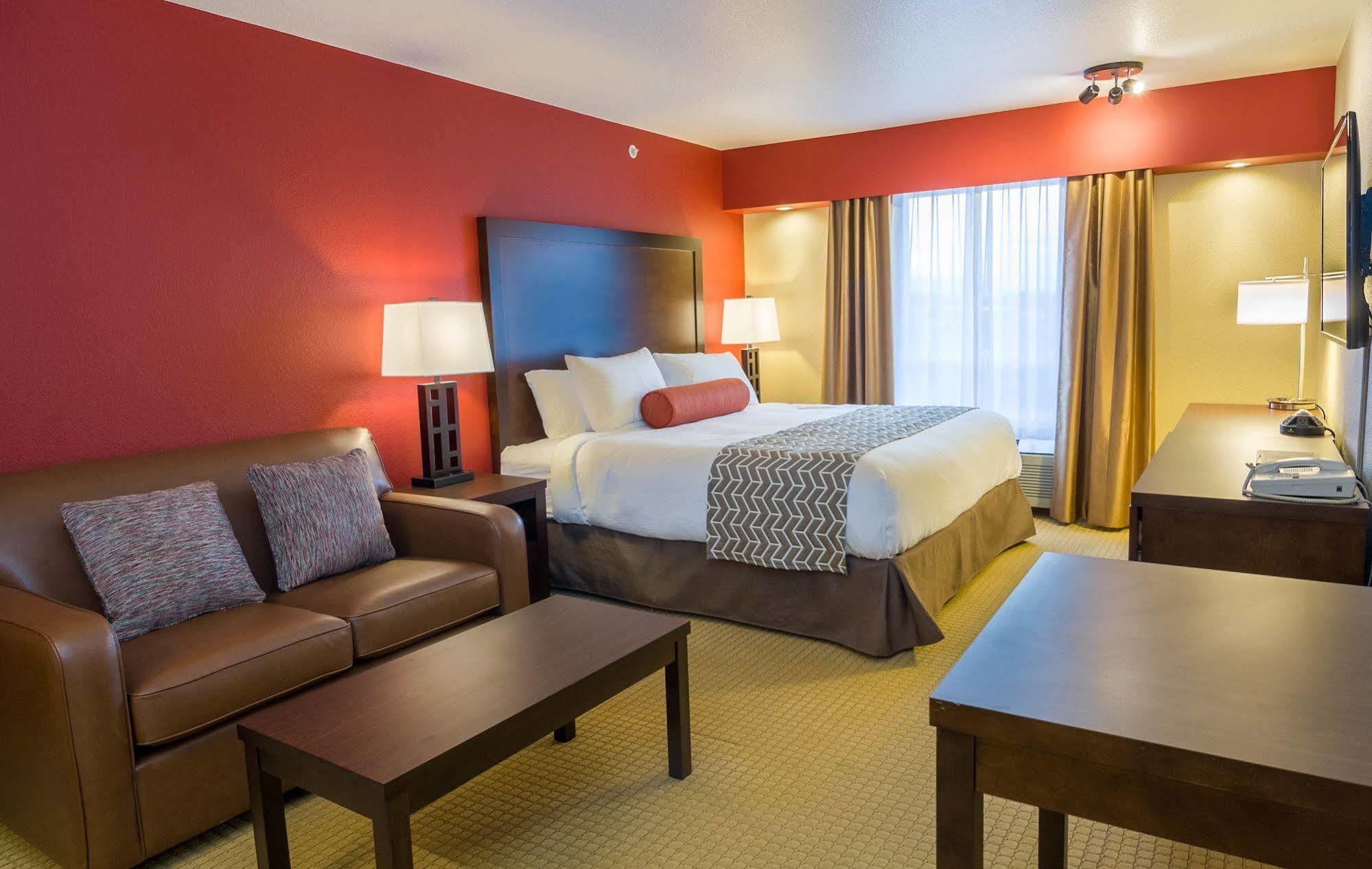 The Kanata Inns Invermere Εξωτερικό φωτογραφία