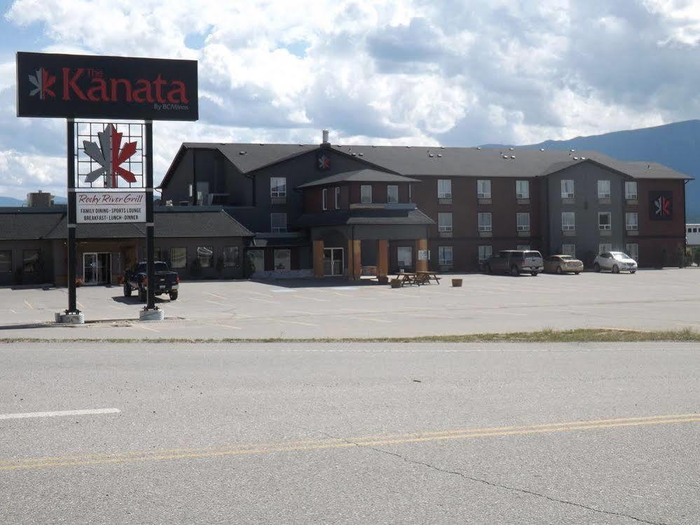 The Kanata Inns Invermere Εξωτερικό φωτογραφία