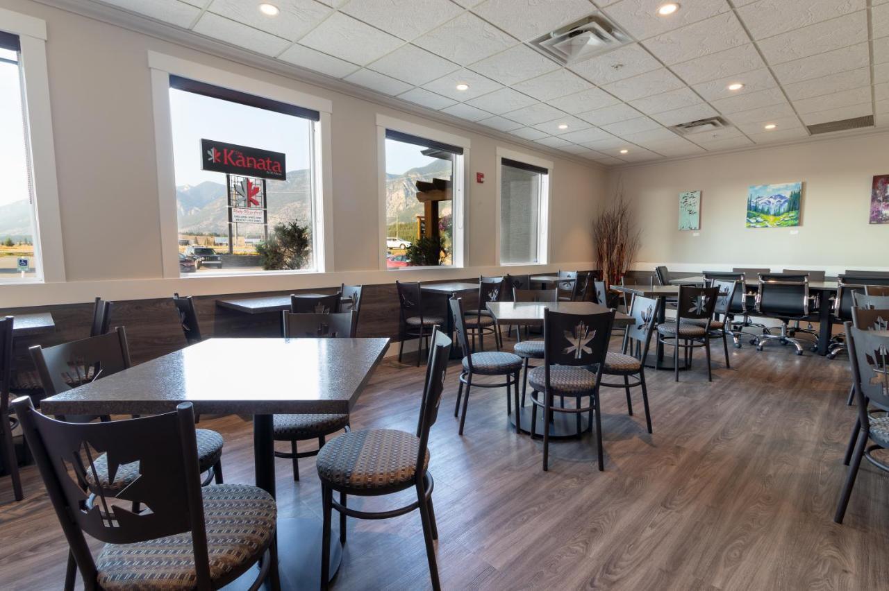 The Kanata Inns Invermere Εξωτερικό φωτογραφία