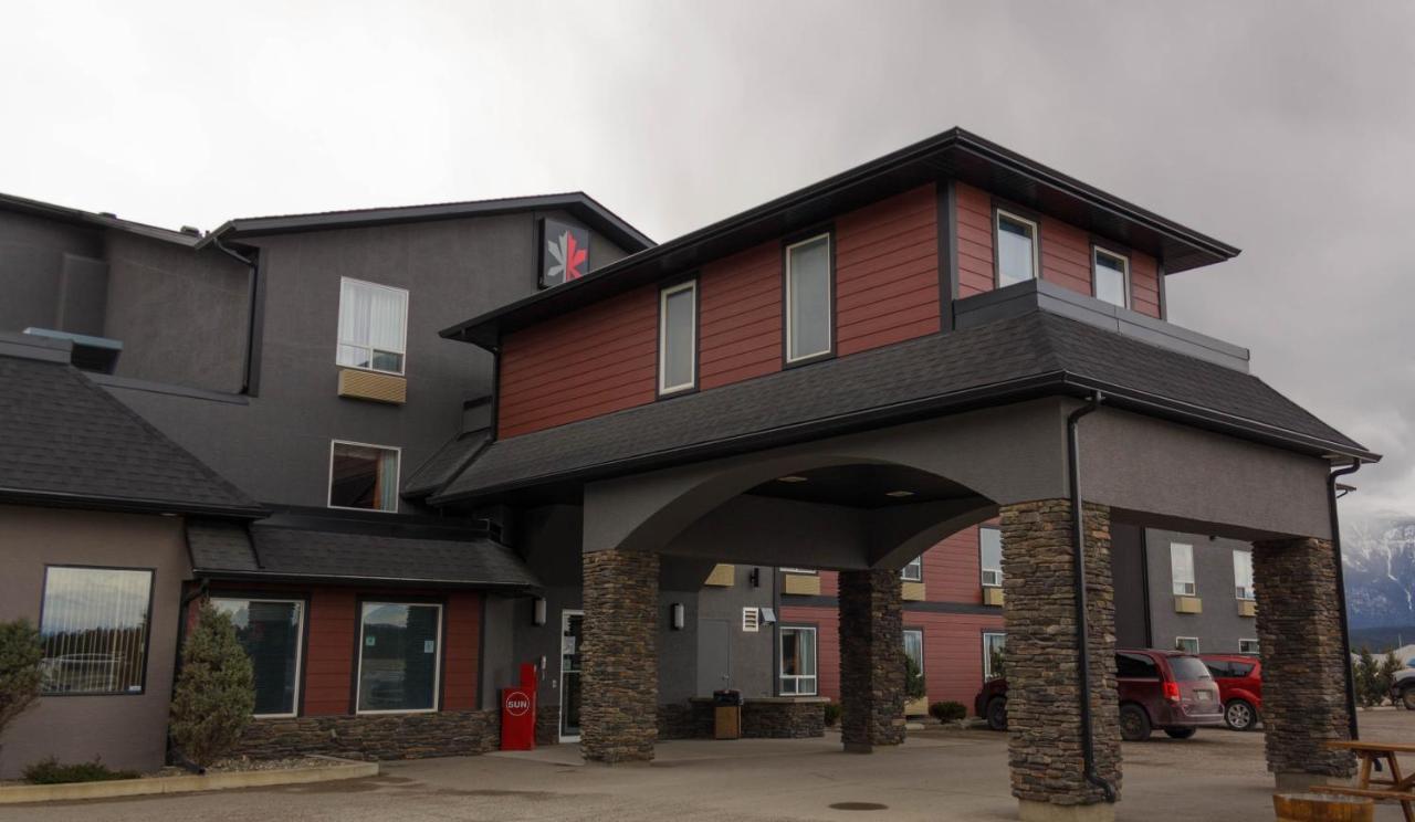 The Kanata Inns Invermere Εξωτερικό φωτογραφία